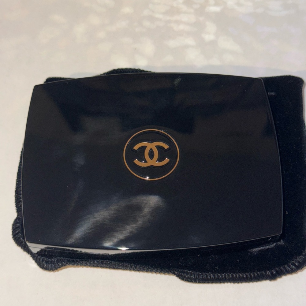 CHANEL La Palette Caractere Lip Palette - Picture 4 of 4